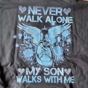 Rememberance My Son Walks with Me Sneaker Hoodie Black 2XL